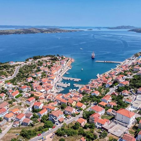 Apartments By The Sea Sali, Dugi Otok - 8121 Exterior foto